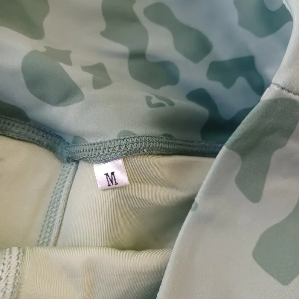 Girls Who Power Lift Shorts Womens M Green Camo 3